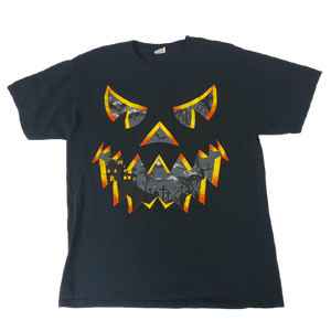 graveyard pumpkin tee